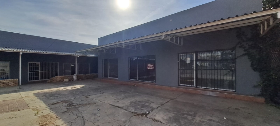 To Let Commercial Property for Rent in Bethlehem Free State